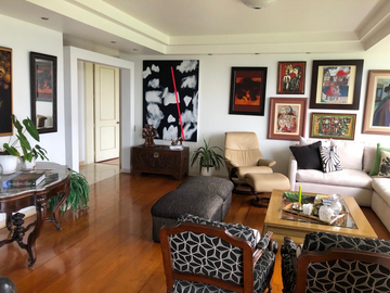 EN VENTA OPORTUNIDAD  LINDO DEPARTAMENTO FRENTE AL GOLF