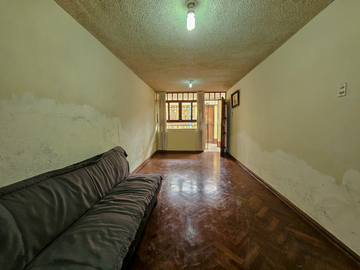 VENDO CASA COMERCIAL EN SJM