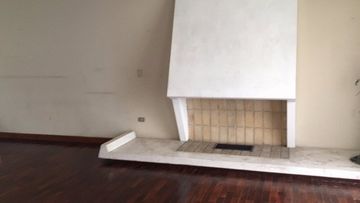 VENTA DE CASA COMO TERRENO - SAN ISIDRO