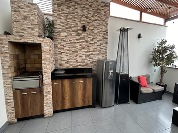 HERMOSO DEPARTAMENTO DUPLEX DE 160 M2 + 1 ESTACIONAMIENTO TE