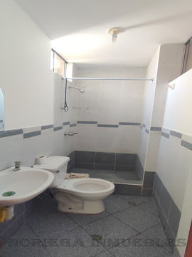LA MOLINA 3ER PISO 3 DORMIT. AC: 108 M3 + COCHERA. $ 115,000