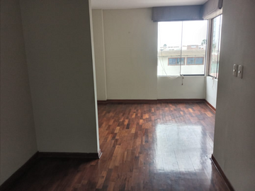 DEPARTAMENTO 2, DORMITORIOS Y ESCRITORIO, COCHER MIRAFLORES