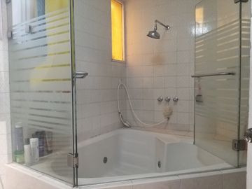 VENDO CASA EN URB. COVIMA – LA MOLINA