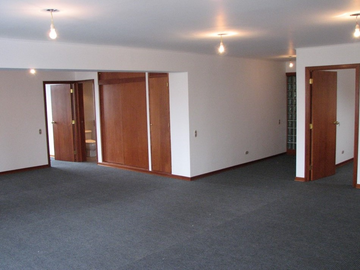 OFICINA EN ALQUILER ARAMBURU COD. 23610