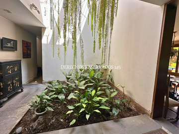 ¡EXCELENTE UBICACIÓN! CASA EN EL CORAZÓN DE CAMACHO