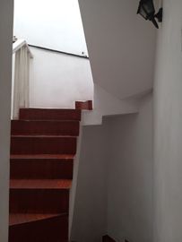 VENDO CASA EN URB. COVIMA – LA MOLINA