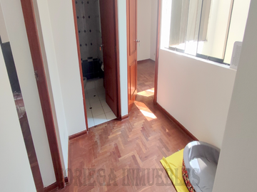 LA MOLINA 3ER PISO 3 DORMIT. AC: 108 M3 + COCHERA. $ 115,000
