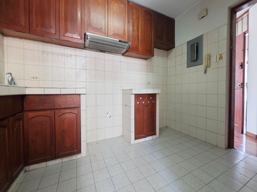 DEPARTAMENTO EN VENTA | VISTA CALLE | 3 DORM + ESTACIONAMIEN