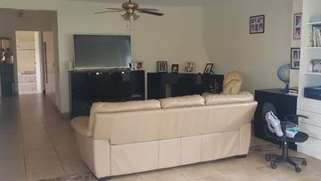 VENTA DE CASA DE PLAYA DE 352M2 EN PUNTA HERMOSA