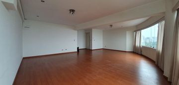 DEPARTAMENTO EN ALQUILER EN MIRAFLORES - MALECON CISNEROS