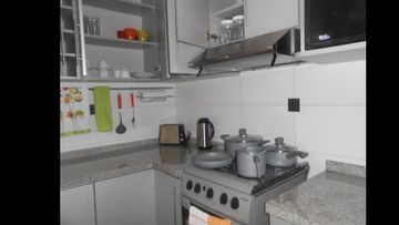 MODERNO DPTO. FINAMENTE AMOBLADO Y EQUIPADO CERCA A PARQUE