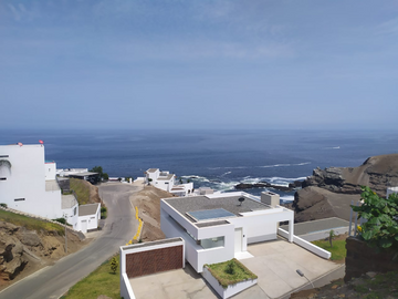 VENDO LINDO TERRENO EN EL EXCLUSIVO CLUB NAUTICO DE PUCUSANA