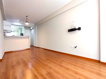 MODERNO FLAT 72 M2 2HAB + ESTACIONAMIENTO 