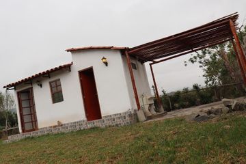 Se Vende Casa Terreno Campo en Mala