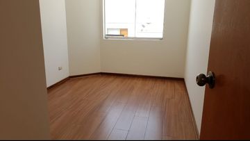 CASA DE ESTRENO EN VENTA EN RINCONADA ALTA