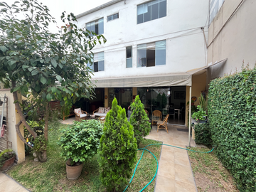 VENTA CASA EN LA AURORA MIRAFLORES (609-1143-1)