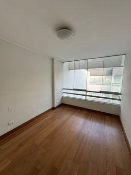 PENT HOUSE DE 282 M²  CON VISTA A LA CALLE EN SAN BORJA