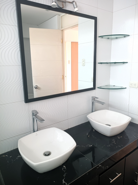 VENDO AMPLIO DEPARTAMENTO CON VISTA A PARQUE EN SURCO