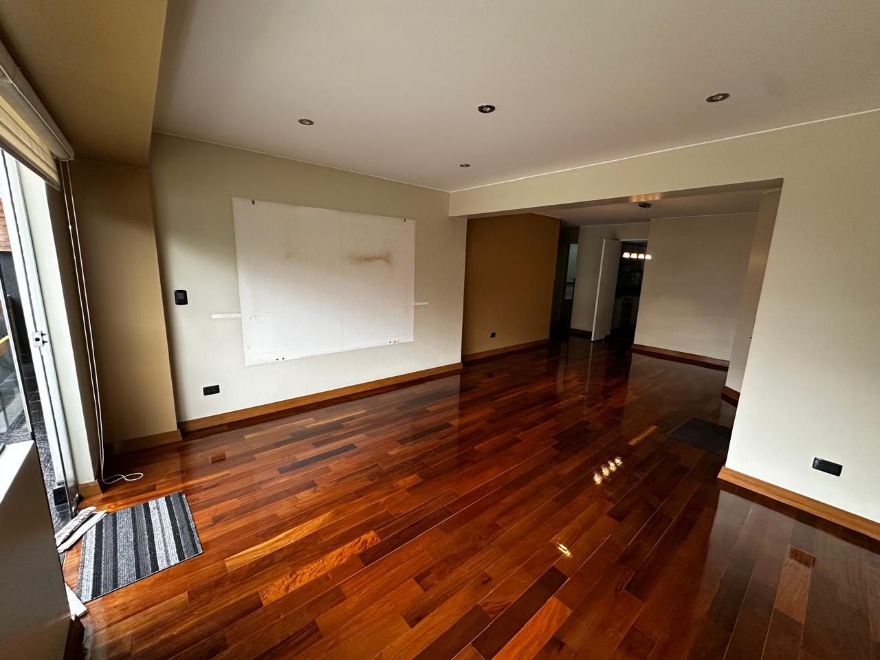 gallery_secondary