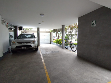 VENTA DPTO ZONA EXCLUSIVA MIRAFLORES OCASION CERCA A MALECON