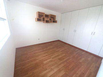 VENDO AMPLIO DEPARTAMENTO CON VISTA A PARQUE EN SURCO