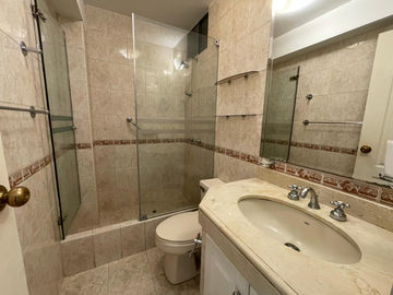 VENDO EN SURCO - LINDO DEPARTAMENTO EN PRIMER PISO ELEVADO