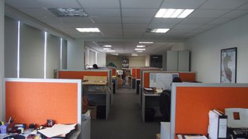 OFICINA EN ALQUILER EXCLUSIVO EN SAN ISIDRO (609-8-23 LUCY)