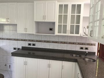 VENTA  CASA EN CASUARINAS