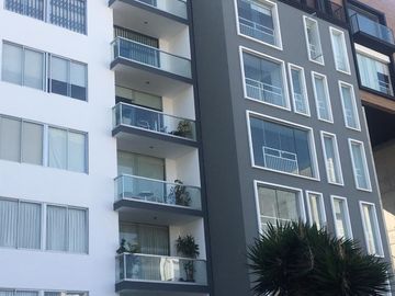 FLAT BIEN UBICADO A POCAS CUADRAS DEL MALECON