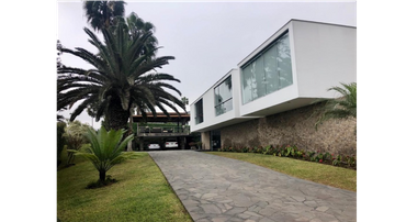 HERMOSA E IMPECABLE CASA EN VENTA EN LAS CANTERAS URB. CASUARINAS