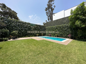 EXCLUSIVA RESIDENCIA CON ACABADOS DE LUJO EN RINCONADA BAJA