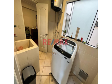 SE VENDE DEPARTAMENTO EN SAN ISIDRO 3ER PISO VISTA EXTERIOR 