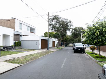 TERRENO CON EXCELENTE UBICACIÓN EN SAN ISIDRO, VALLE RIESTRA