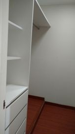 VENDO CASA EN CONDOMINIO URB. SOL DE LA MOLINA