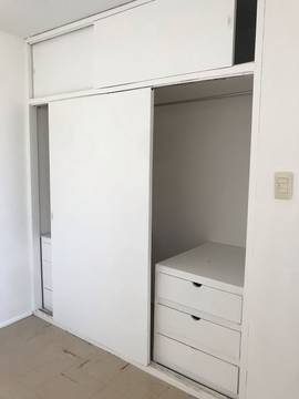 VENDO ACOGEDOR DEPARTAMENTO DE 3 DORM., URB. SANTA ROSA-CALLAO