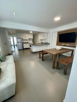 VENTA DEPARTAMENTO FRENTE AL MAR EN PUNTA HERMOSA 
