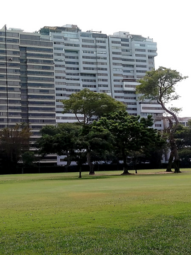 DEPARTAAMENTO EN VENTA 3 DORMITORIOS FRENTE GOLF SAN ISDRO