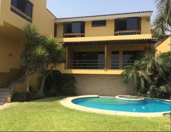 VENDO O ALQUILO CASA 
