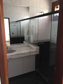 VENTA  CASA EN CASUARINAS