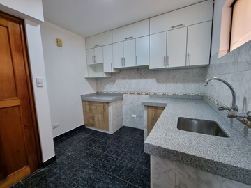 OCASIÓN VENTA FLAT + COCHERA 121M² $205,000 SAN BORJA SUR 
