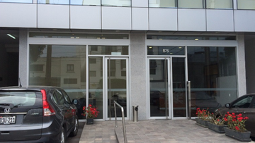 ALQUILO EXCELENTES OFICINAS EN STA CRUZ MIRAFLORES - 023115