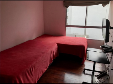 VENTA DE DEPARTAMENTO EN AV. 28 DE JULIO - MIRAFLORES