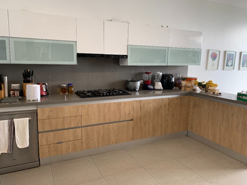 CASA EN VENTA EN SANTIAGO DE SURCO (609-721-1 LUCY)