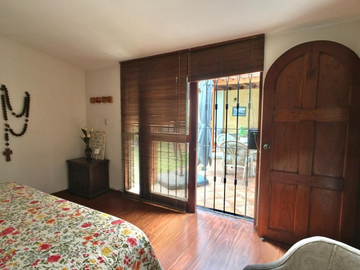 VENTA HERMOSA CASA EN SURCO (609-795-1 LUCY)