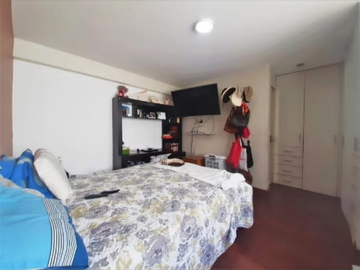 SE VENDE FLAT CERCA A PARQUE, VISTA EXTERNA, EN SURCO