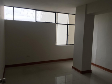 ALQUILER DE OFICINA EN MIRAFLORES - OF 403 (609-539-1)
