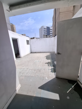 ALQUILER CASA EN SAN ISIDRO (609-142-40 LUCY)