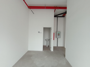 VENTA LOCAL COMERCIAL SANTA BEATRIZ - LOCAL 4 (609-480-308)