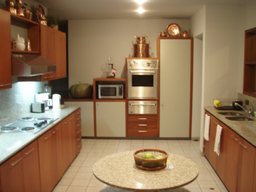 VENDO CASA EN BATALLON TARMA COD. 23597
