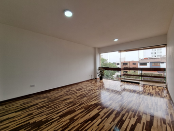 OCASIÓN VENTA FLAT + COCHERA 121M² $205,000 SAN BORJA SUR 
